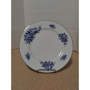 10 1/2" Dinner Plate Fukagawa Arita 8124 Blue Flower Platinum Rim